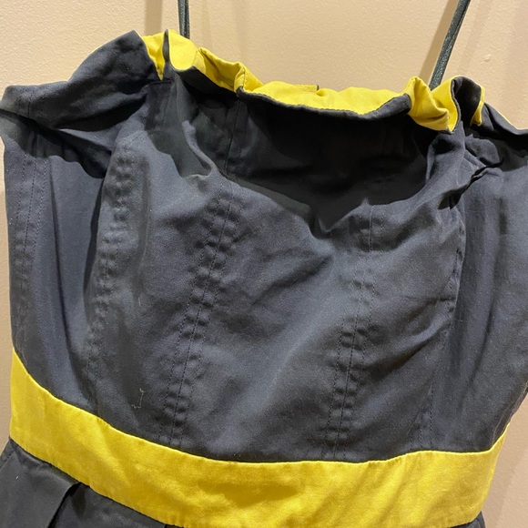 GO INTERNATIONAL Sleeveless Pleated Mini Dress Gray and Yellow - Picture 3 of 5